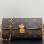 Louis Vuitton Pochette Camille M13566 Brown